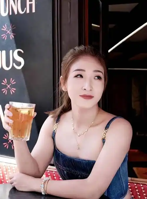 AG体育官方网站-出发四川，刘诗雯官宣，正式上任，亮相新岗位，薪酬曝光